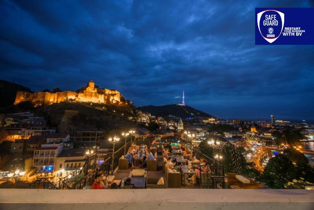 Tiflis Palace Otel Dış mekan fotoğraf